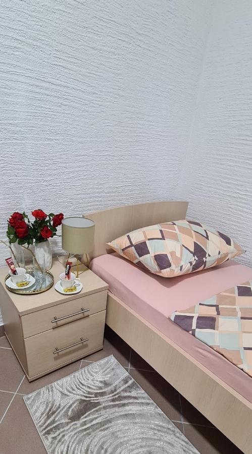 Prenociste Dubravka Livno