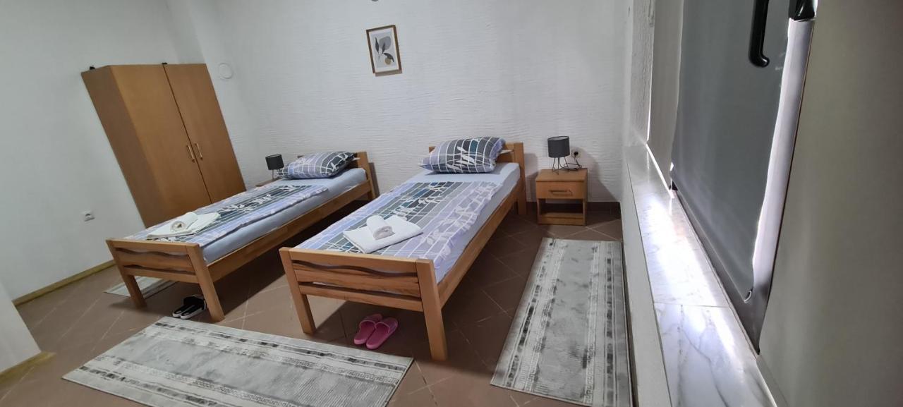 Prenociste Dubravka Livno