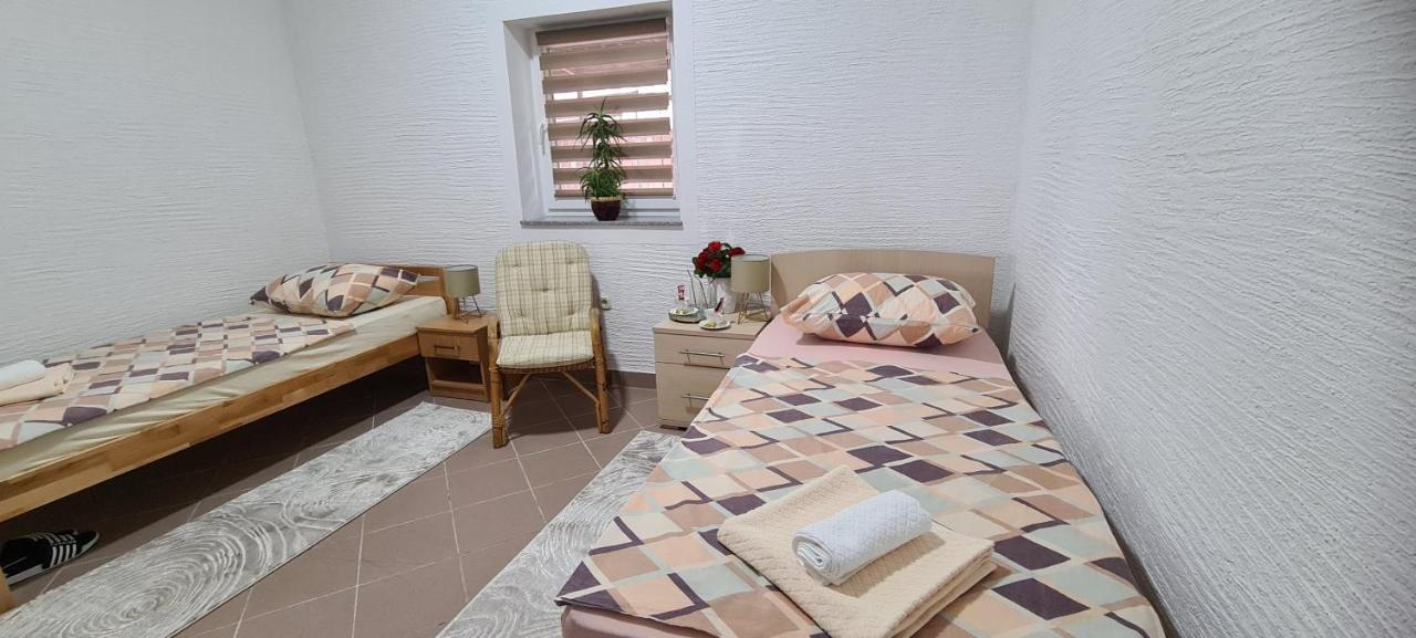 Apartment Prenociste Dubravka