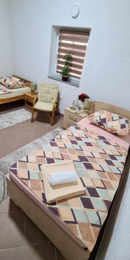 Prenociste Dubravka Apartment Livno